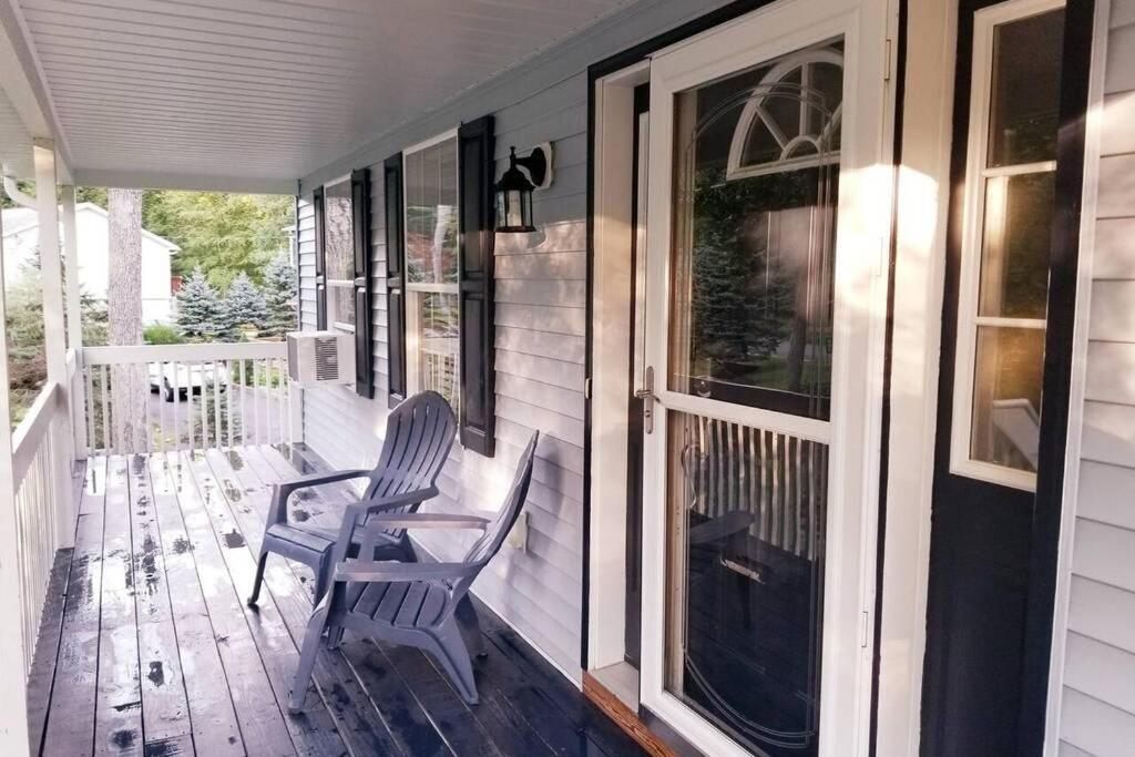 *Amenity-Filled Waterfront Oasis @Saw Creek Estates Near Waterfalls And Hiking* East Stroudsburg Exterior foto